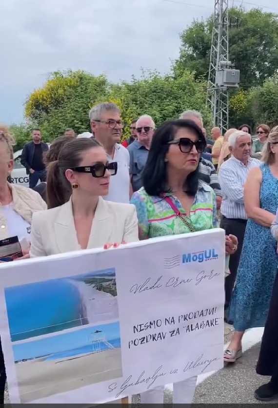 Sa protesta u Ulcinju