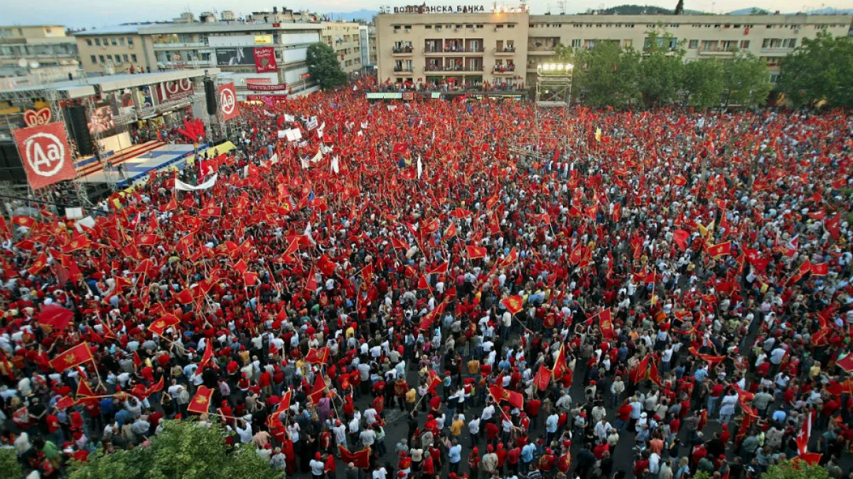 Skup podrške nezavisnosti Crne Gore u Podgorici, 18. maja 2006. godine (Foto: EPA)