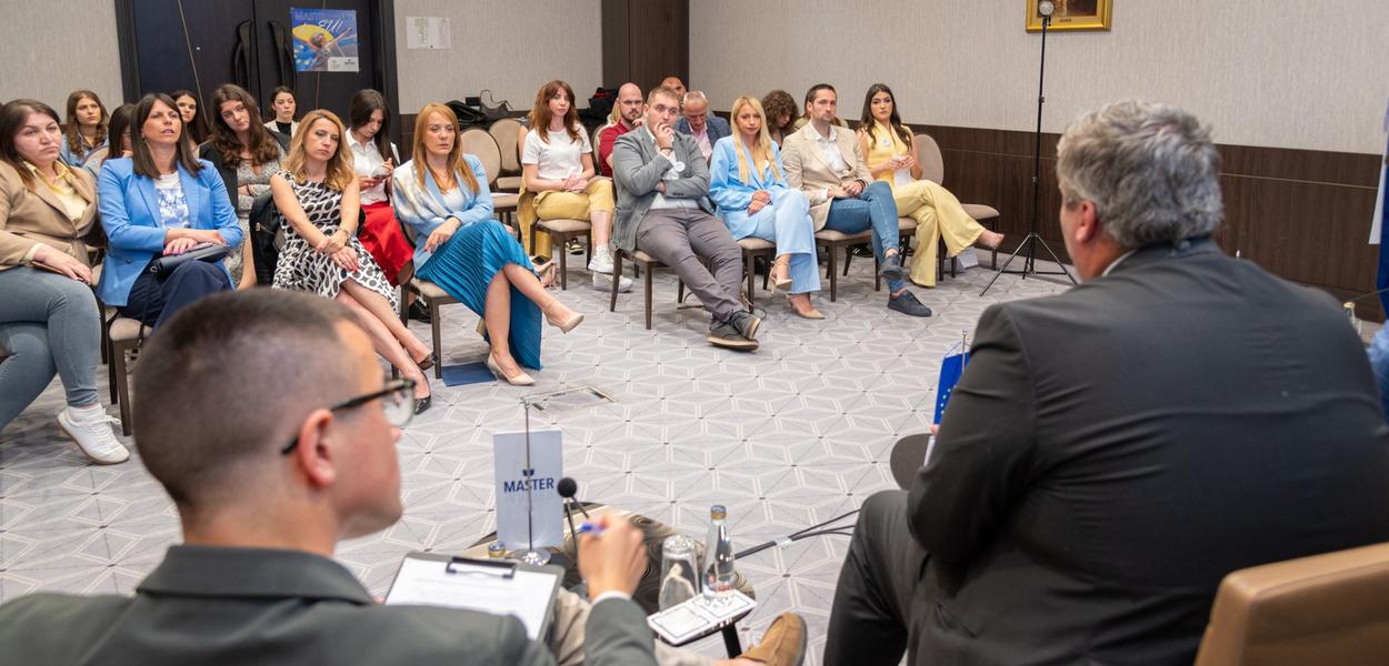 Sa panela "Približavanje EU: Proces koji traje... dokle?" (Foto: Mreža za evropske politike - MASTER)