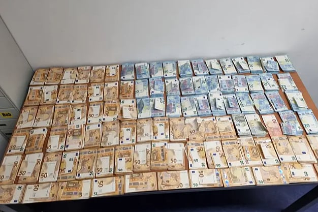 Oduzeti novac (Foto: Europol)