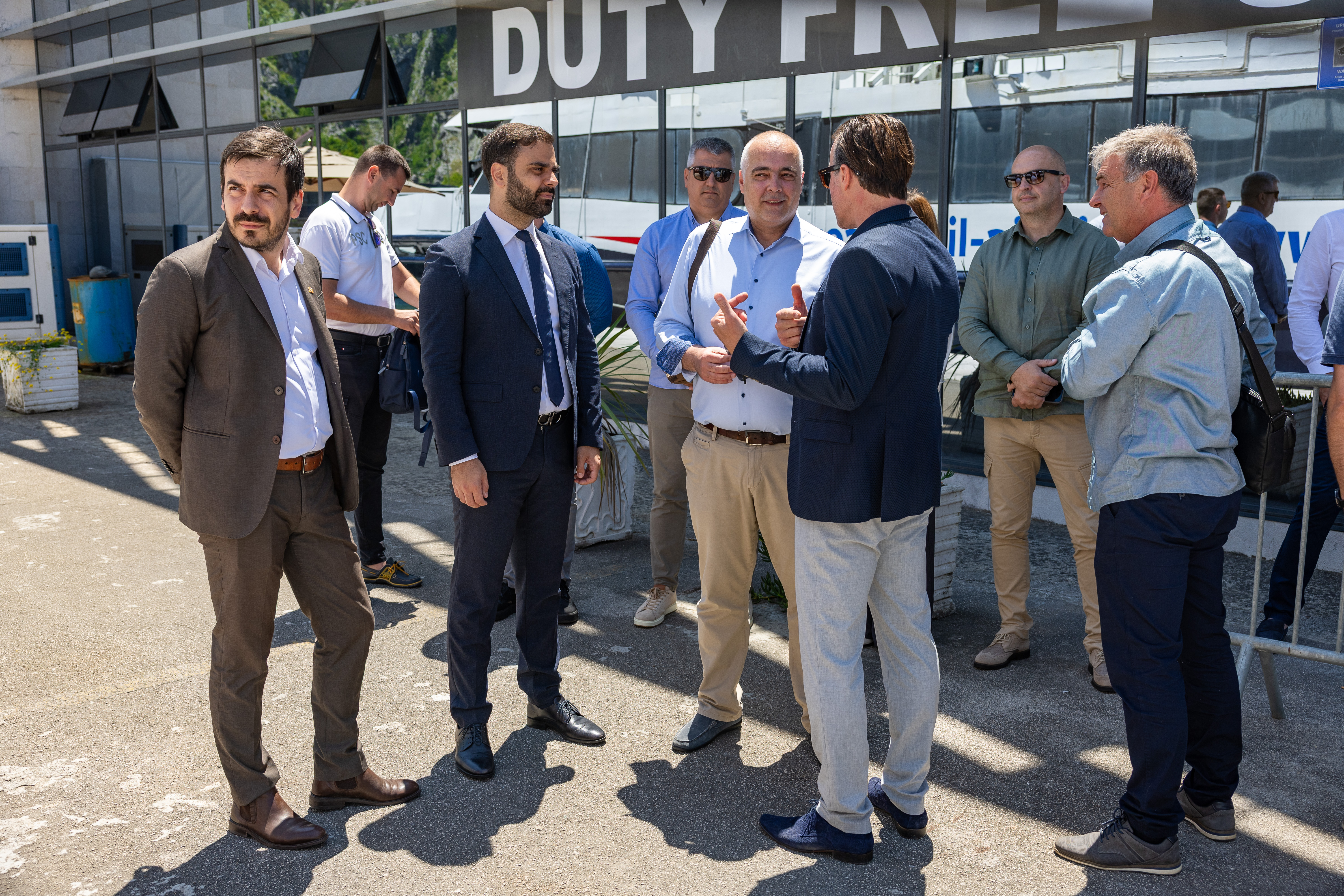 Otvorena pomorska linija