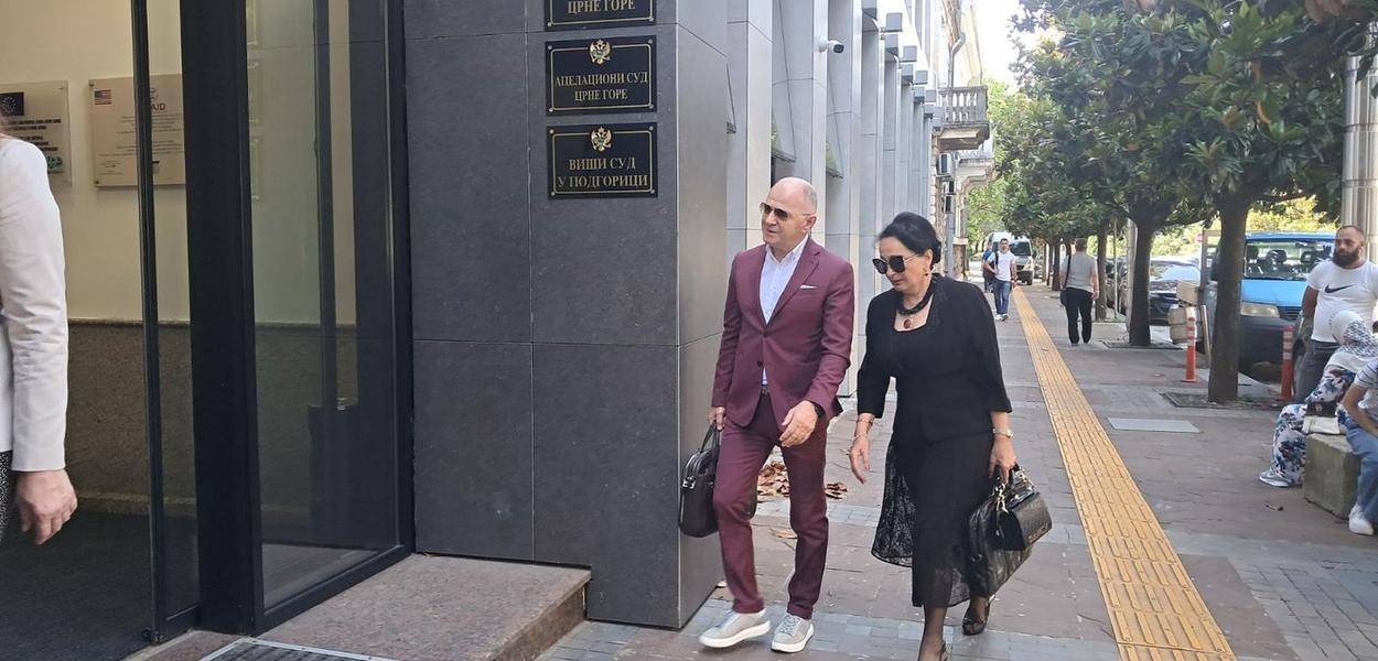 Advokat Zdravko Begović i Vesna Medenica (Foto: Portal ETV/Marija Žižić)