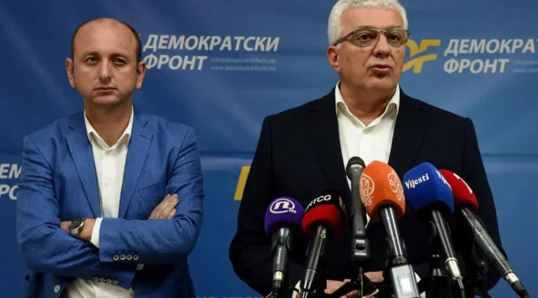 NEZADOVOLJSTVO: Knežević i Mandić 