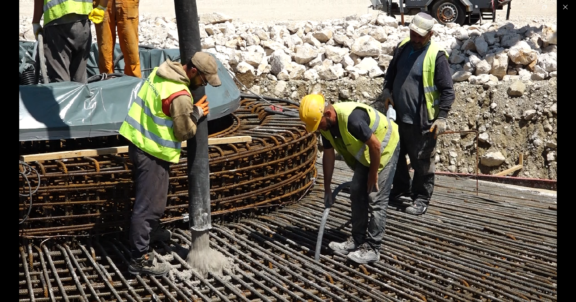 Počelo betoniranje prvog od osam temelja za vjetroturbine vjetroparka Gvozd, kod Nikšića