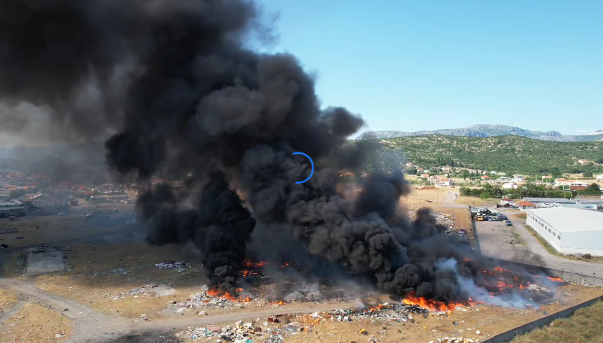 Požar kod Deponije (Foto: Stop kadar)