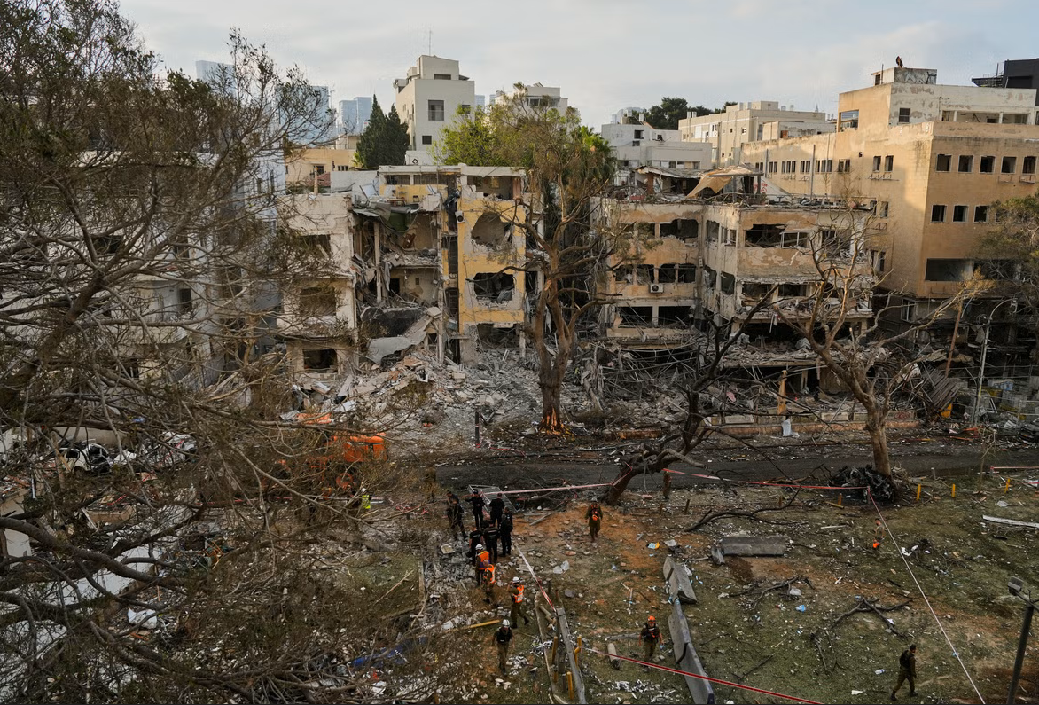 Autor navodi da je ovo možda prvi ratni sukob koji se odvija izvan konteksta Pax Americana (Foto: AP)