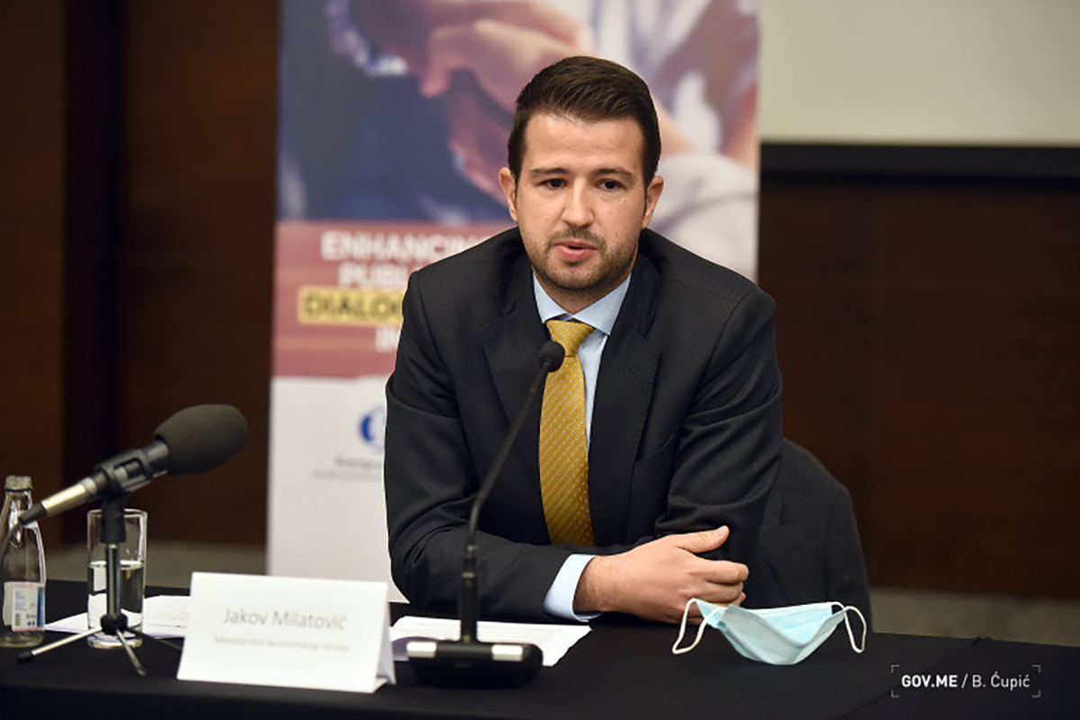 JAKOV MILATOVIĆ: Građani će moći da kupe novi polovan auto, da odu na Kubu, da školuju dijete, ili kupe tri krave