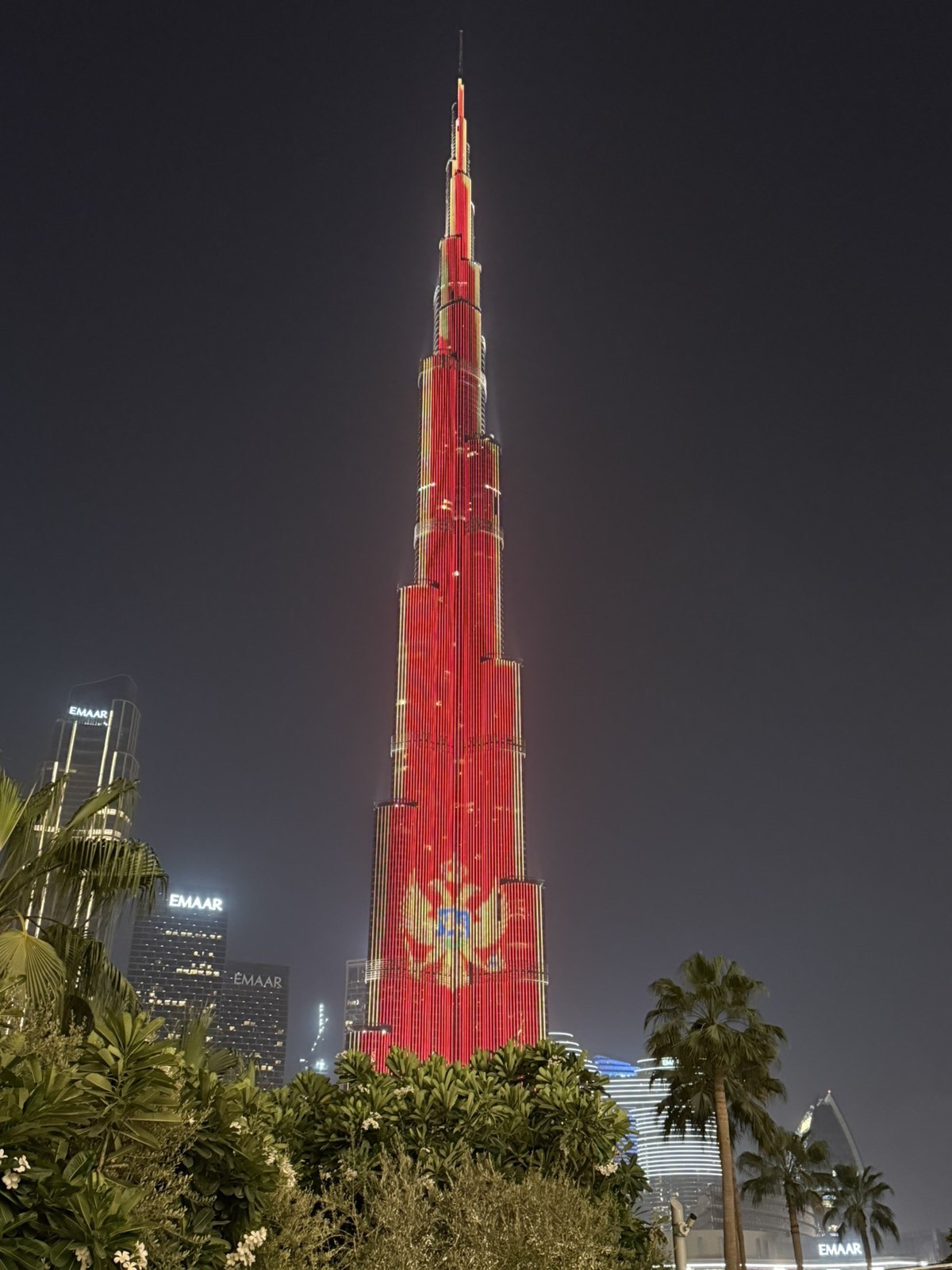 Burdž Kalifa u bojama crnogorske zastave (Foto: Portal ETV/Miraš Dušević)