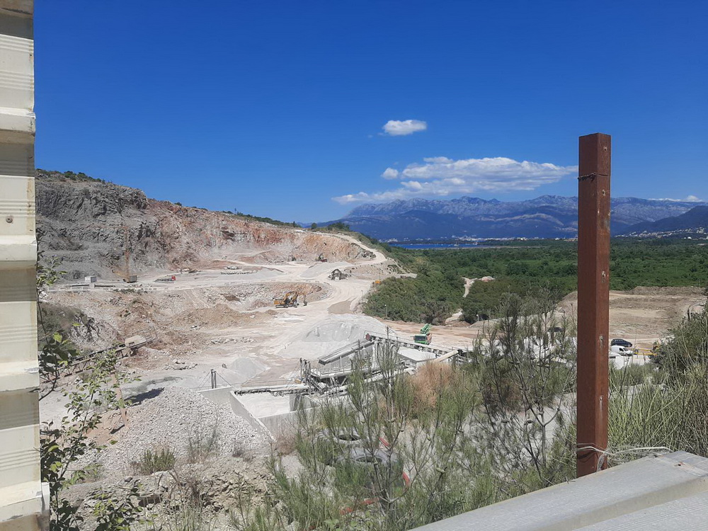 Kamenolom Lješevići (Foto: Boka news)