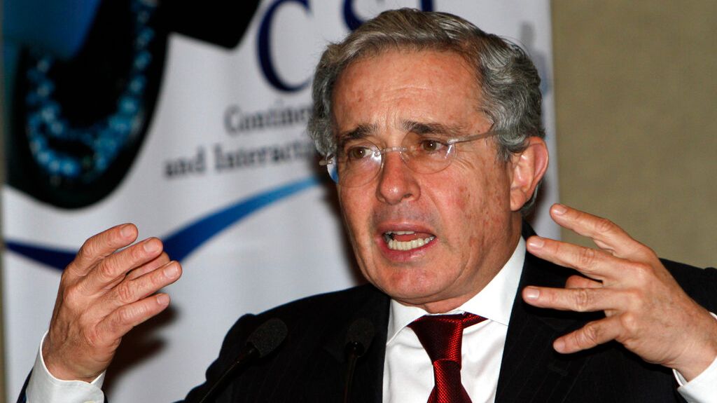 Alvaro Uribe Velez (Foto: AP)