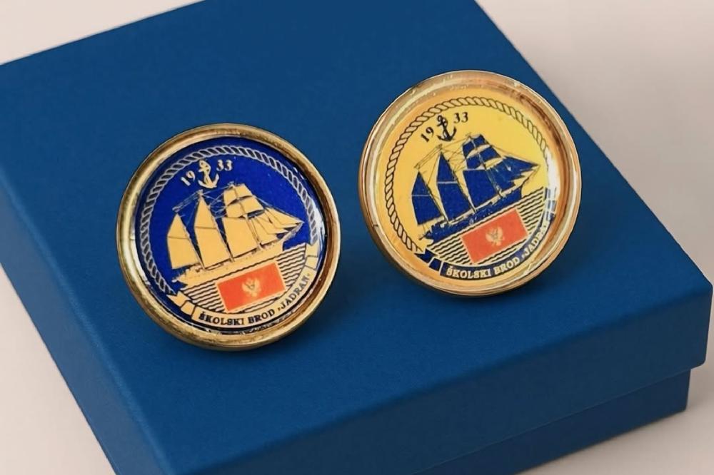 Protestna nota zbog jednostrane odluke o izradi znački s motivom školskog broda "Jadran" (Foto: MO)