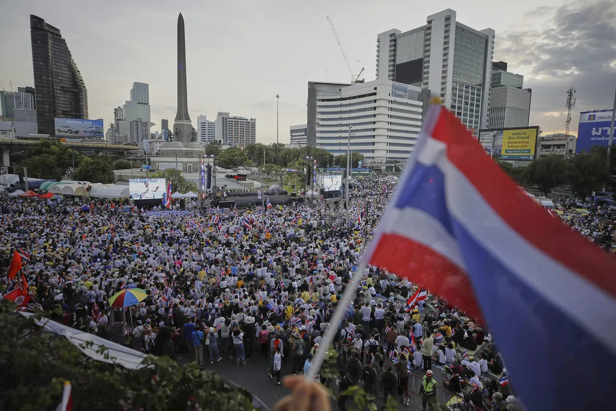 Sa protesta u Bangkoku (Foto: AP Photo/Tadchakorn Kitchaiphon)
