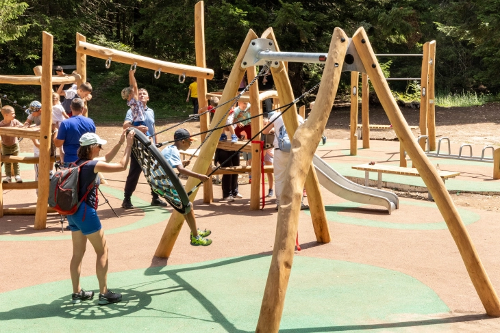 Obnovljeno dječije igralište NP Durmitor (Foto: NPCG)