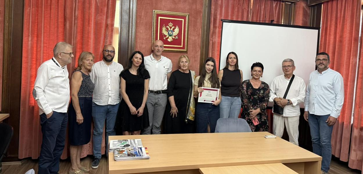 Sa dodjele nagrade (Foto: FCJK)