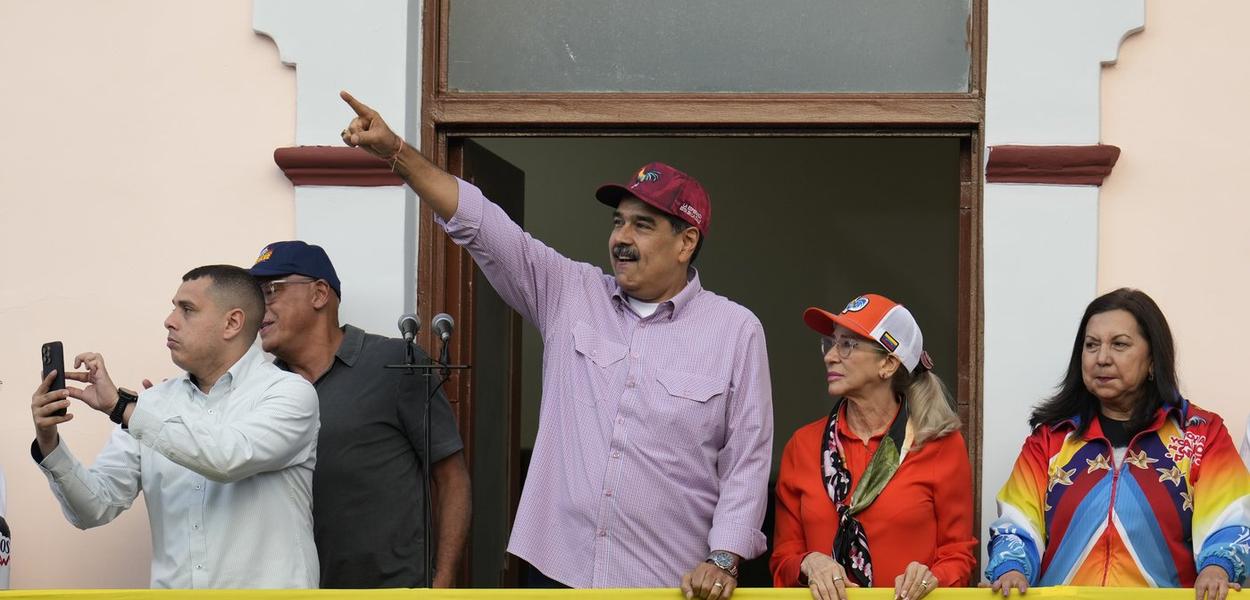 Predsjednik Venecuele Nikolas Maduro obraća se pristalicama tokom obilježavanja godišnjice njegovog reizbora i rođendana pokojnog predsjednika Huga Čaveza , Karakas, 28, jul 2025. (Foto: Ariana Cubillos)