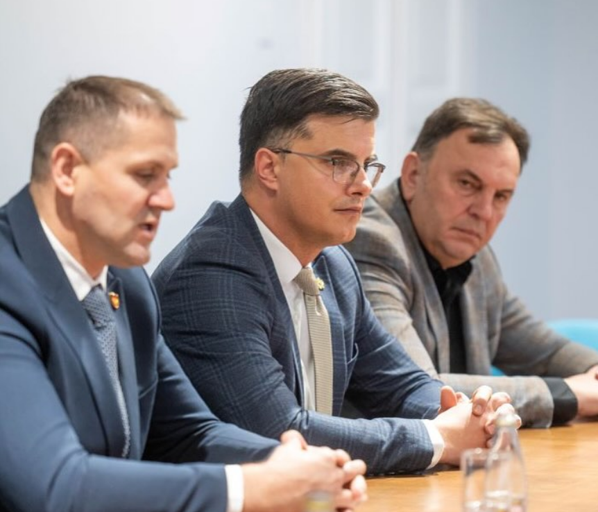 OSTAJU TROJAC U POLICIJI: Šćepanović, Šaranović i Jokić (Foto: UGC)