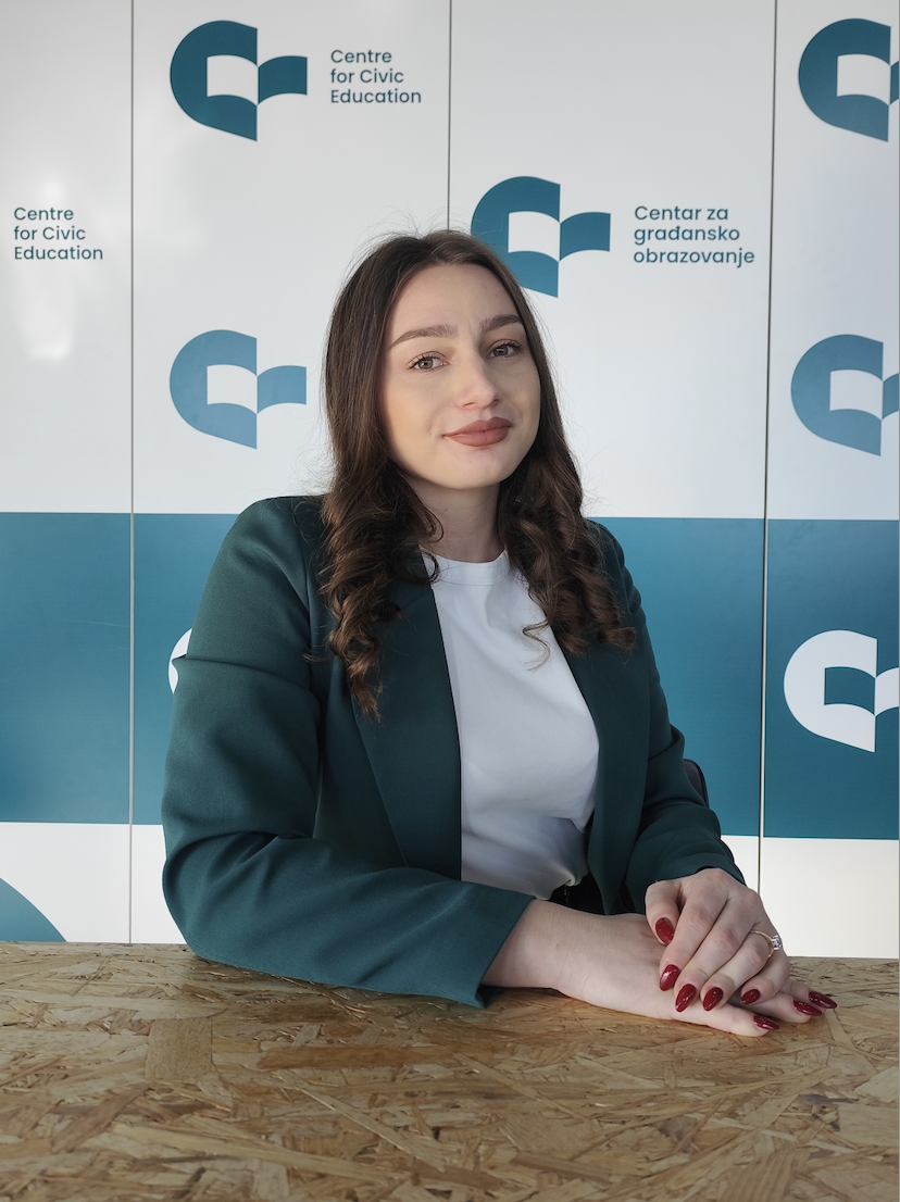 Alma Novalić (Foto: Centar za građansko obrazovanje)