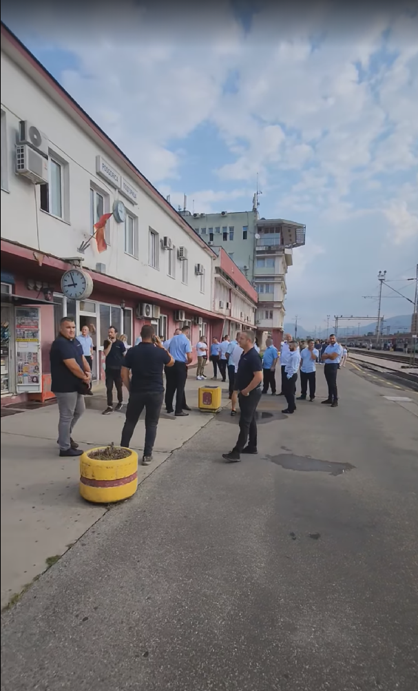 Počeo štrajk radnika ŽICG (Foto: Strukovni sindikat otpravnika vozova ŽICG/Facebook)
