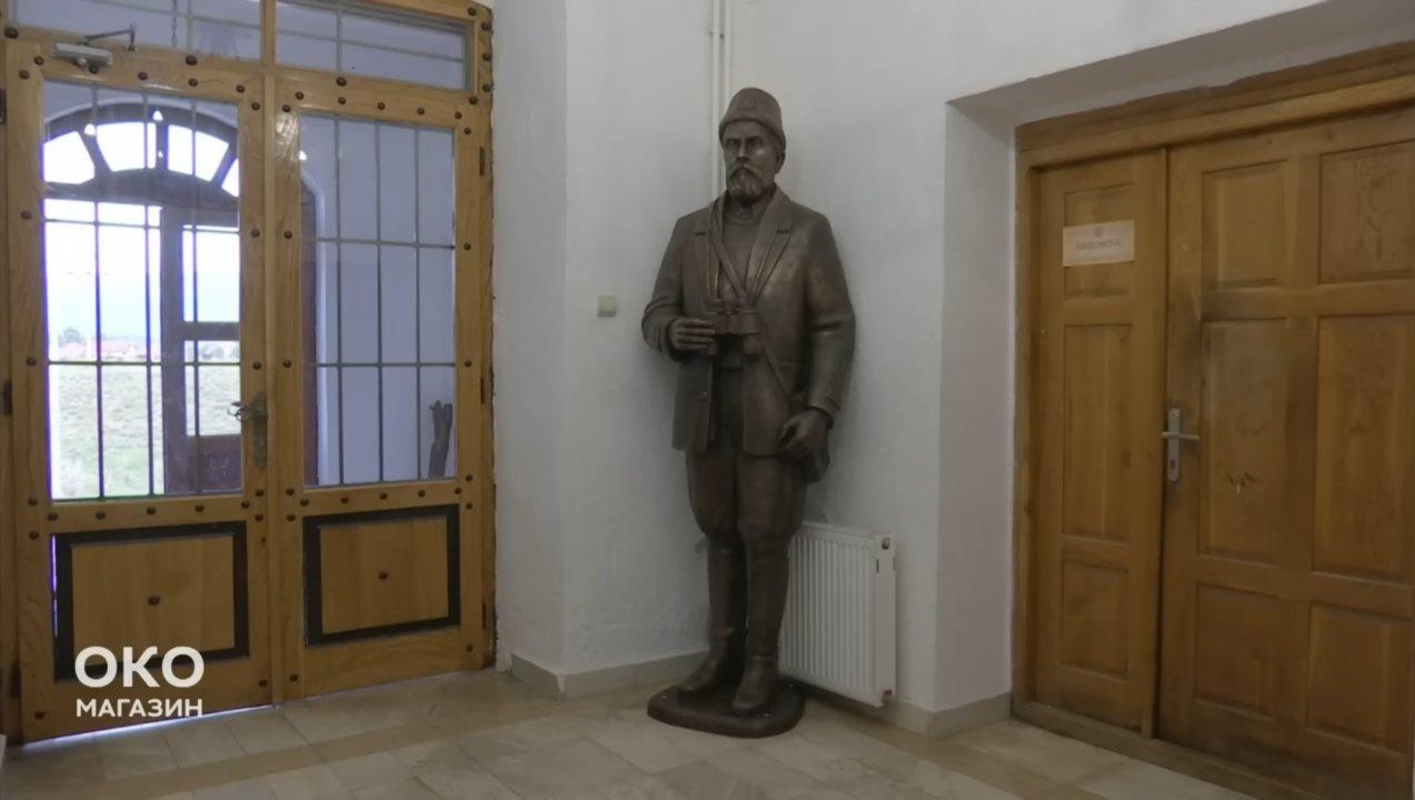 ČETNIČKI ZLOČINAC PREBAČEN ,,NA SIGURNO": Kip Pavla Đurišića u Manastiru Đurđevi stupovi