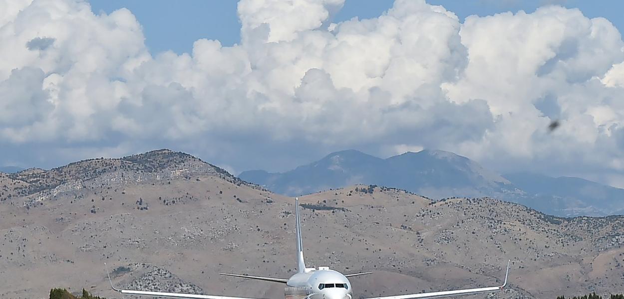 Avion (ilustracija) (Foto: Vlada Crne Gore)