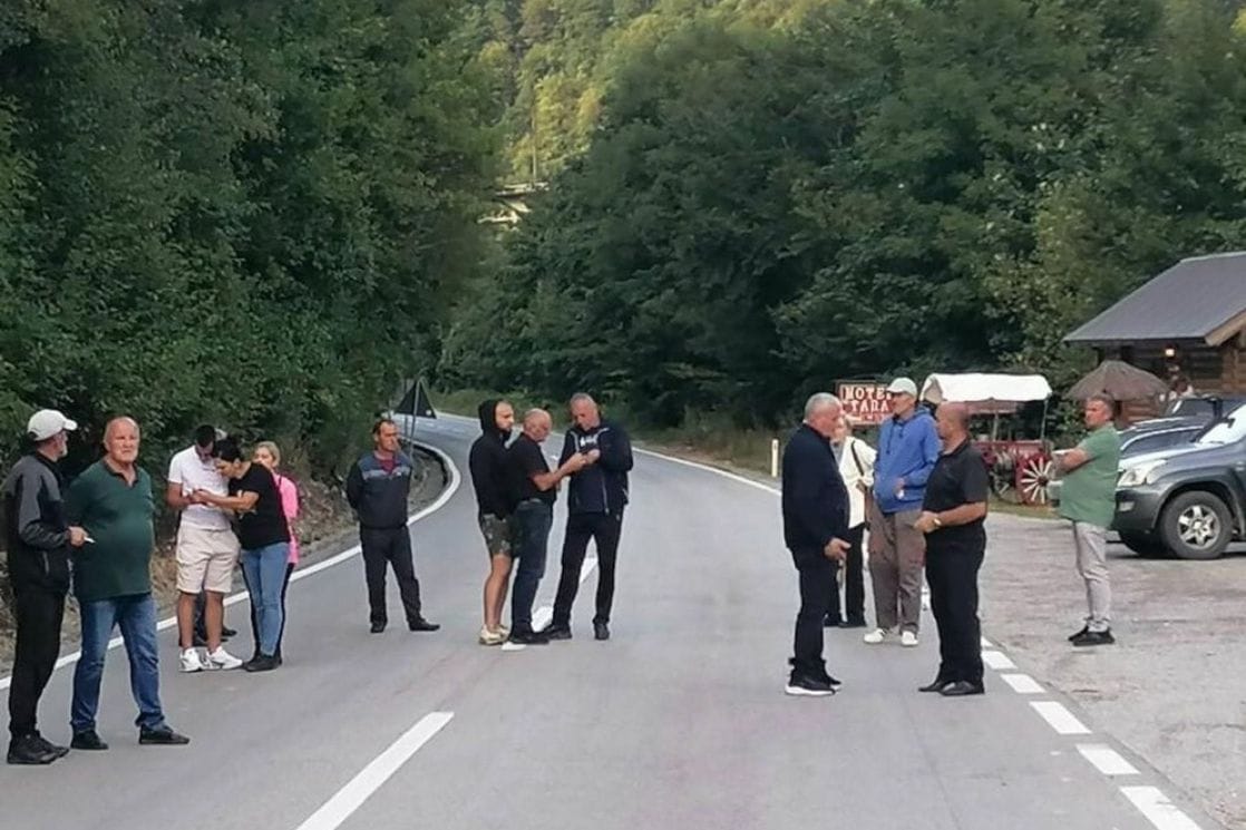(Foto: Neformalno udruženje građana “Pravo na đedovinu i privatnu svojinu”)