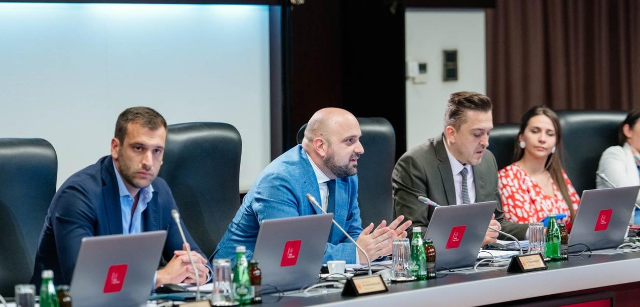 Bojan Božović na jednoj od sjednica Vlade (Foto: Vlada Crne Gore)