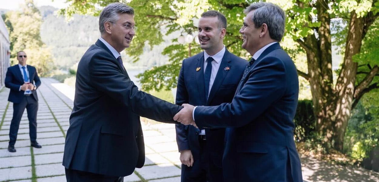 Plenković, Spajić i Ibrahimović (Foto: MVP)