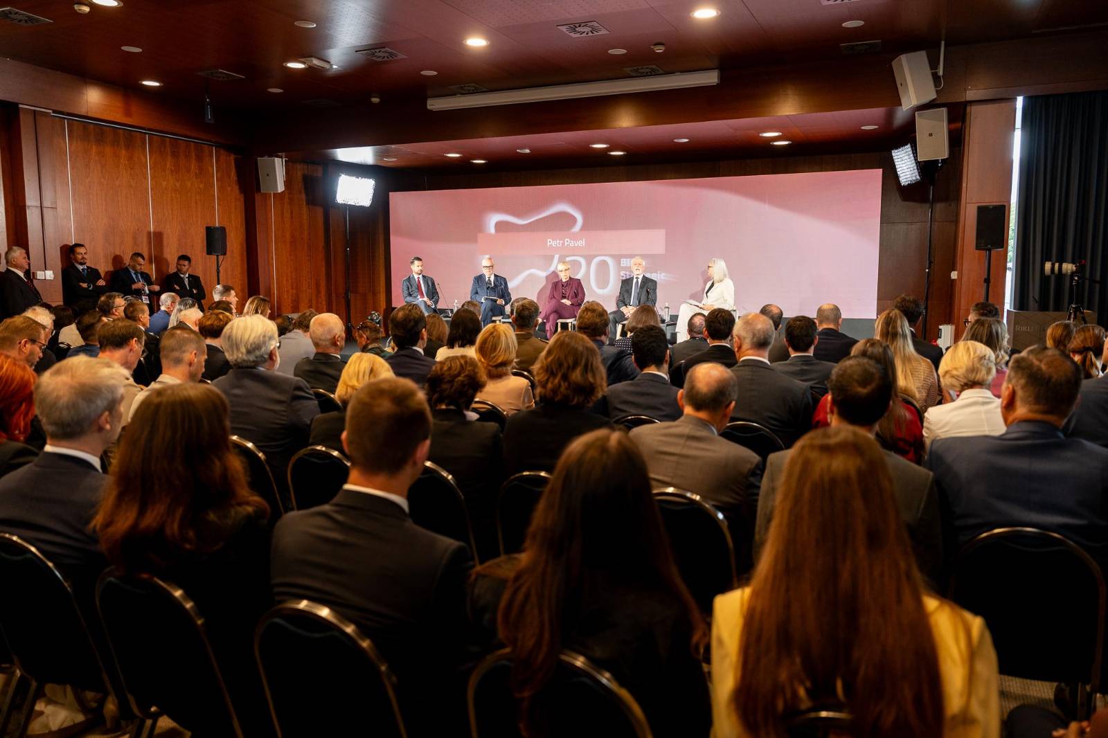 Milatović na Bledskom strateškom forumu