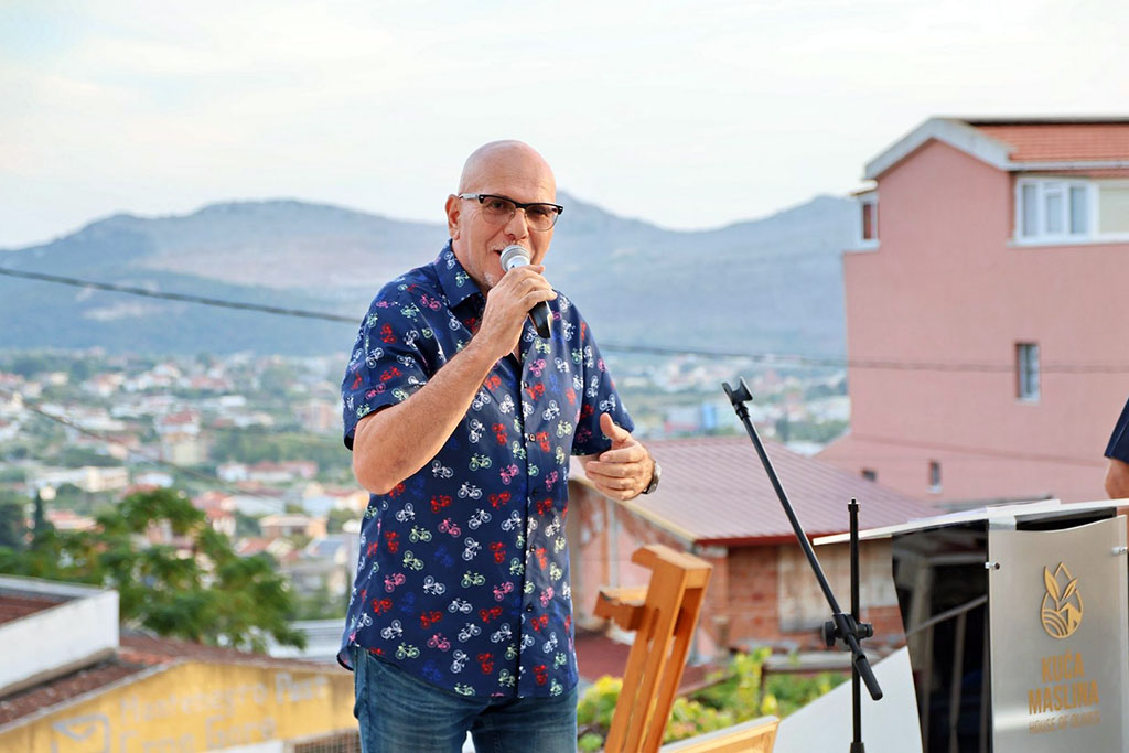 Međunarodni festival ljubavne poezije Pjesnik – Svetionik
