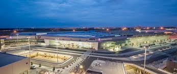 (Foto: lotniskochopina.pl)