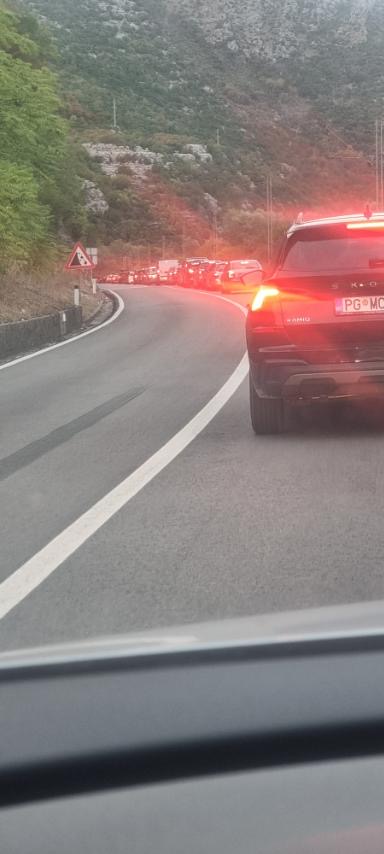 Gužve iz pravca Bara ka Podgorici