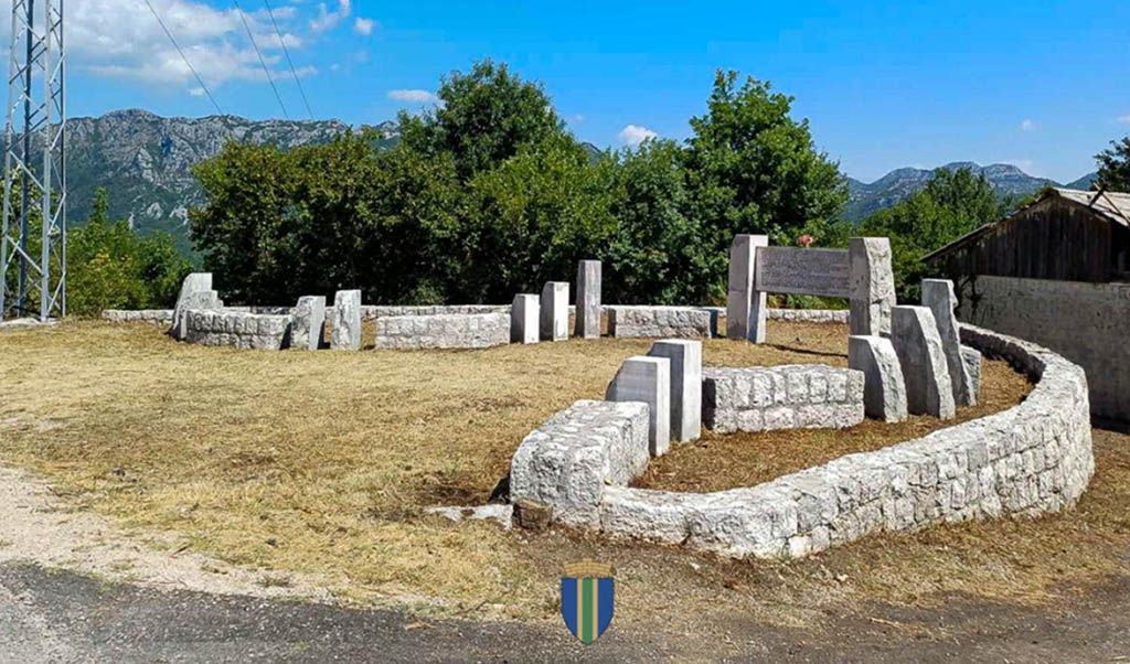 Spomen kompleks u Donjim Brčelima posvećen borcima palim za oslobođenje Crmnice 1943. (Foto: Foto: Opština Bar)