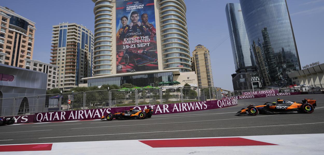 Oskar Piastri i Lando Noris u akciji tokom slobodnih treninga u Bakuu , Azerbejdžan , petak, 19. septembar (Foto: Darko Bandic)