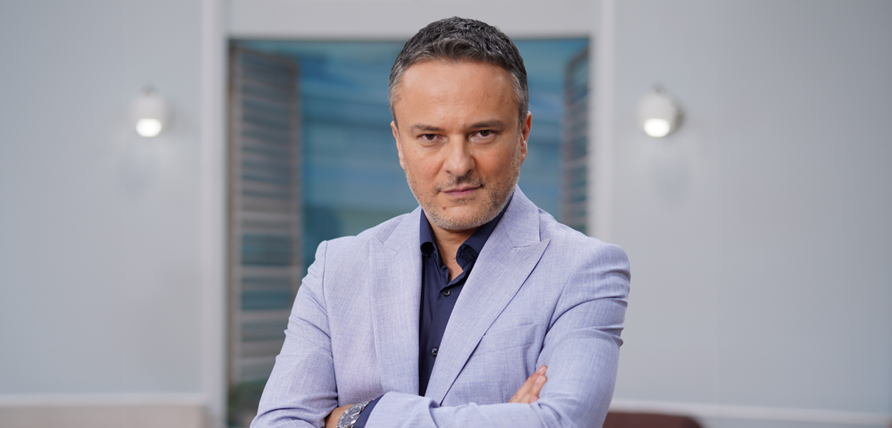 Autor emisije Nenad Gogić (Foto: TV E)