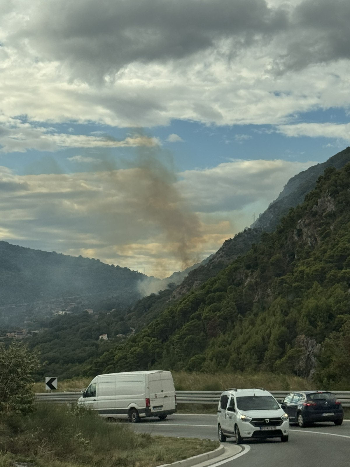 Požar u Budvi (Foto: Portal ETV)