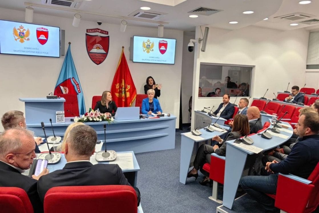 Sa večerašnje sjednice SO Bijelo Polje (Foto: RTCG)