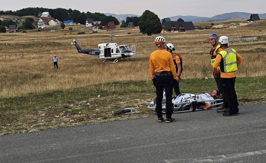 Sa jedne od akcija spašavanja turista (Foto: Direktorat za vanredne situacije MUP)