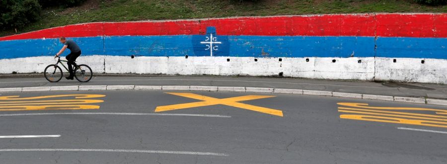 SIMBOLIKA, ALI I CRNOGORSKA REALNOST: Detalj iz Podgorice (Foto: UGC )