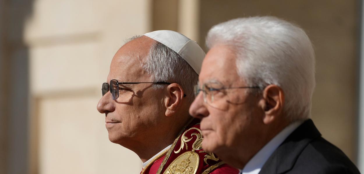 Pav Lav XIV i Serđo Matarela (Foto: AP photo/Gregorio Borgia)