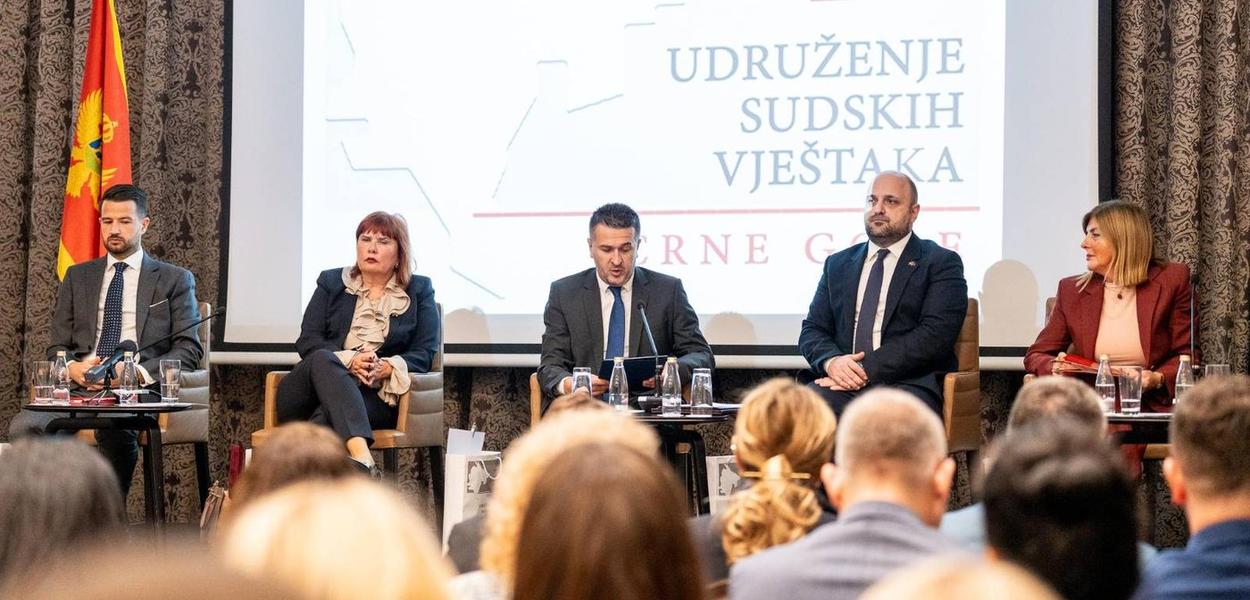 (Foto: PredsjednikmCrne Gore )