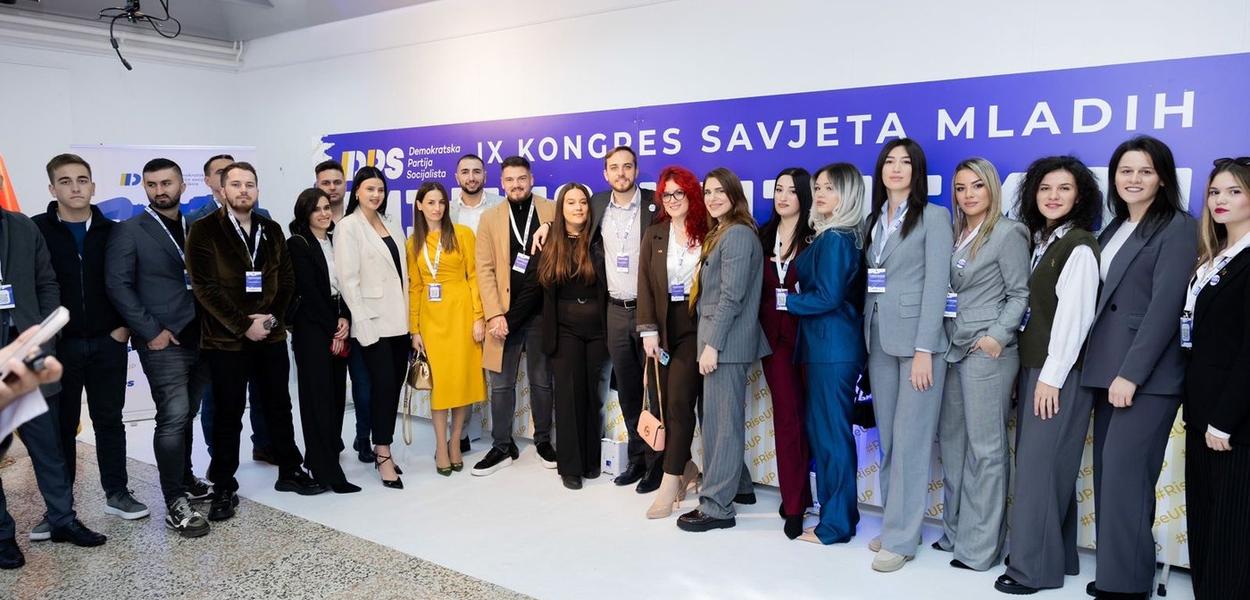 Savjet mladih DPS-a (Foto: DPS)