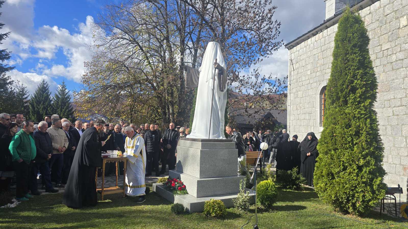 Otkrivanje spomenika Amfilohiju