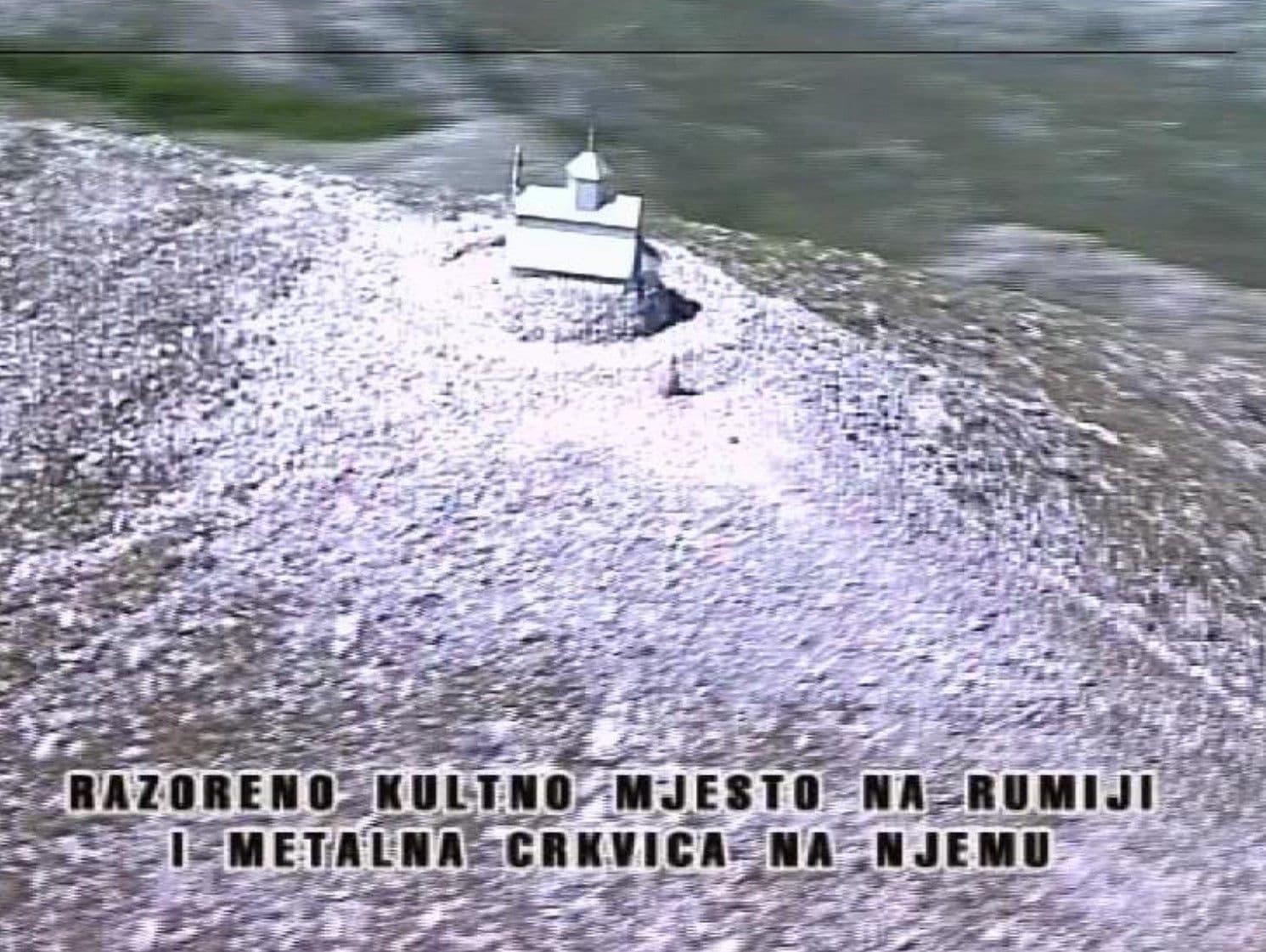 Metalna crkvica nasađena na kultno mjesto