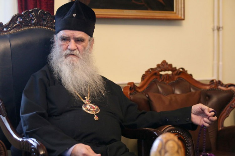 KLETVE KAO NAČIN UBJEĐIVANJA: Amfilohije Radović, mitropolit Srpske pravoslavne crkve