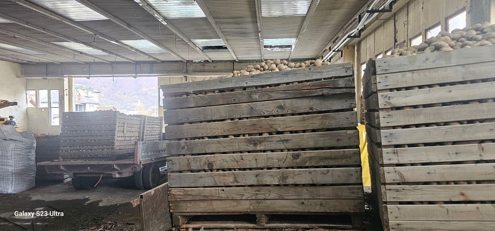 Nekadašnja fabrika „Termoplast“, koju je Opština Gusinje platila 800.000 eura, danas pretvorena u privatno skladište