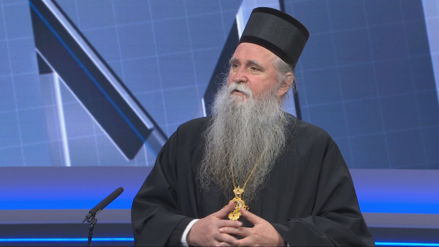 DIVNO LI NAM OVA SABLJA - UVODI VJERONAUKU: Mitropolit Crkve Srbije Joanikije Mićović (Foto: UGC )