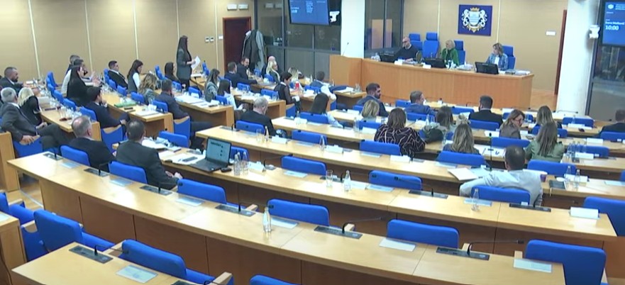 Stop kadar (Foto: Jutjub/Skupština Glavnog grada)