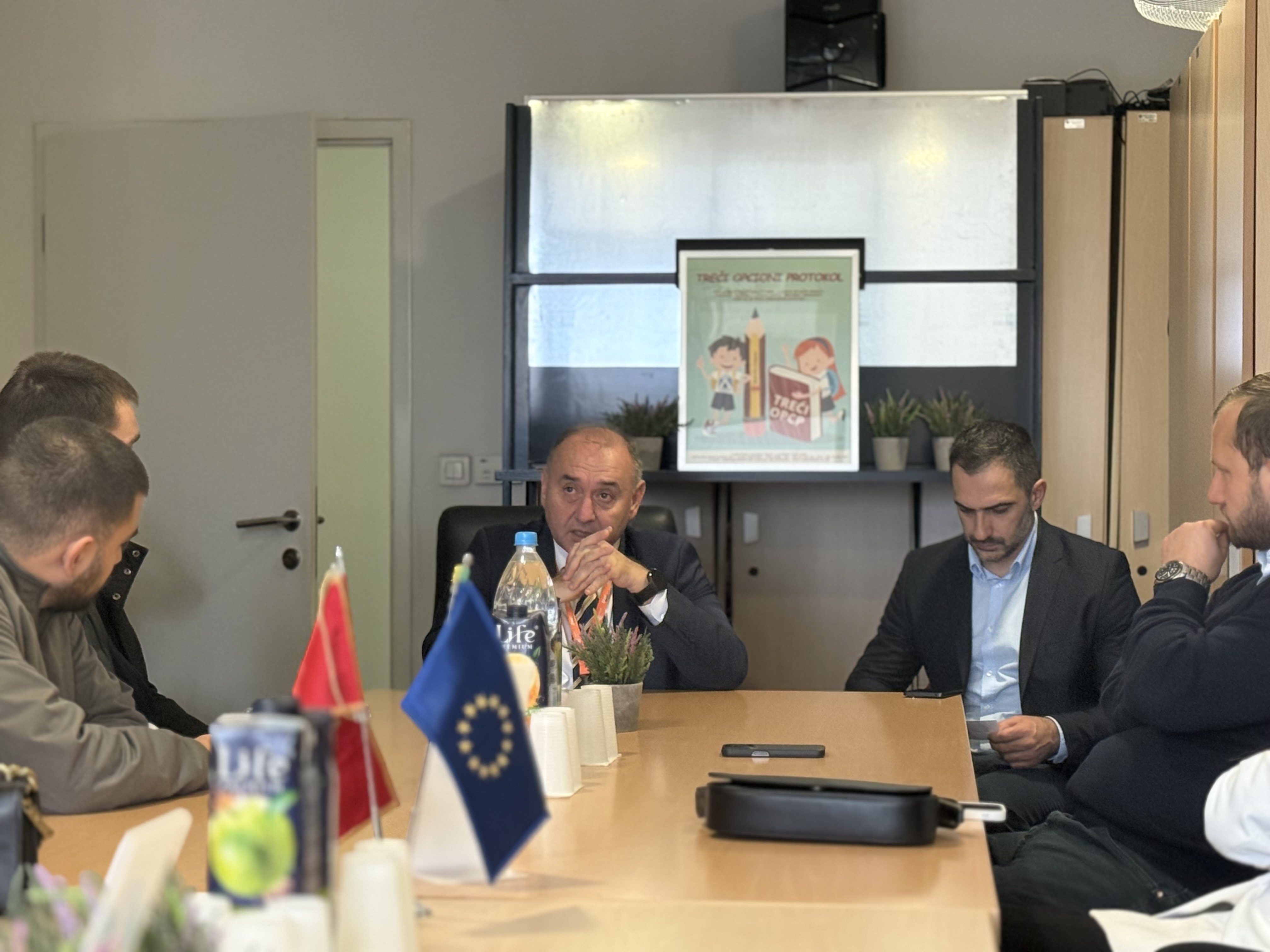 Škola tranzicione pravde