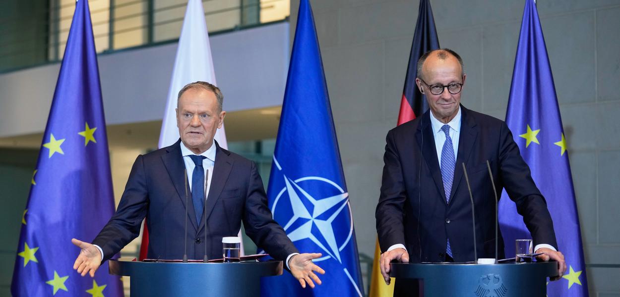 Tusk i Merc (Foto: AP/Ebrahim Noroozi)