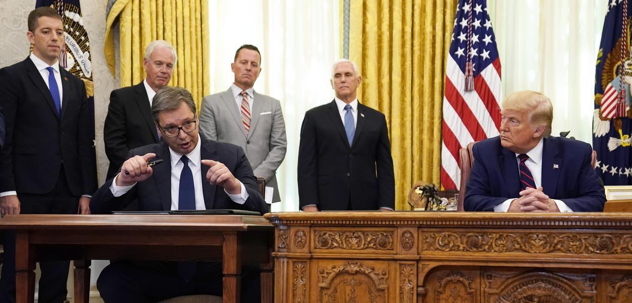 Vučić i Tramp (Foto: AP/Evan Vucci)